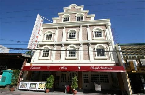 𝗧𝗛𝗘 𝟭𝟬 𝗕𝗘𝗦𝗧 Hotels in Angeles City, Philippines.